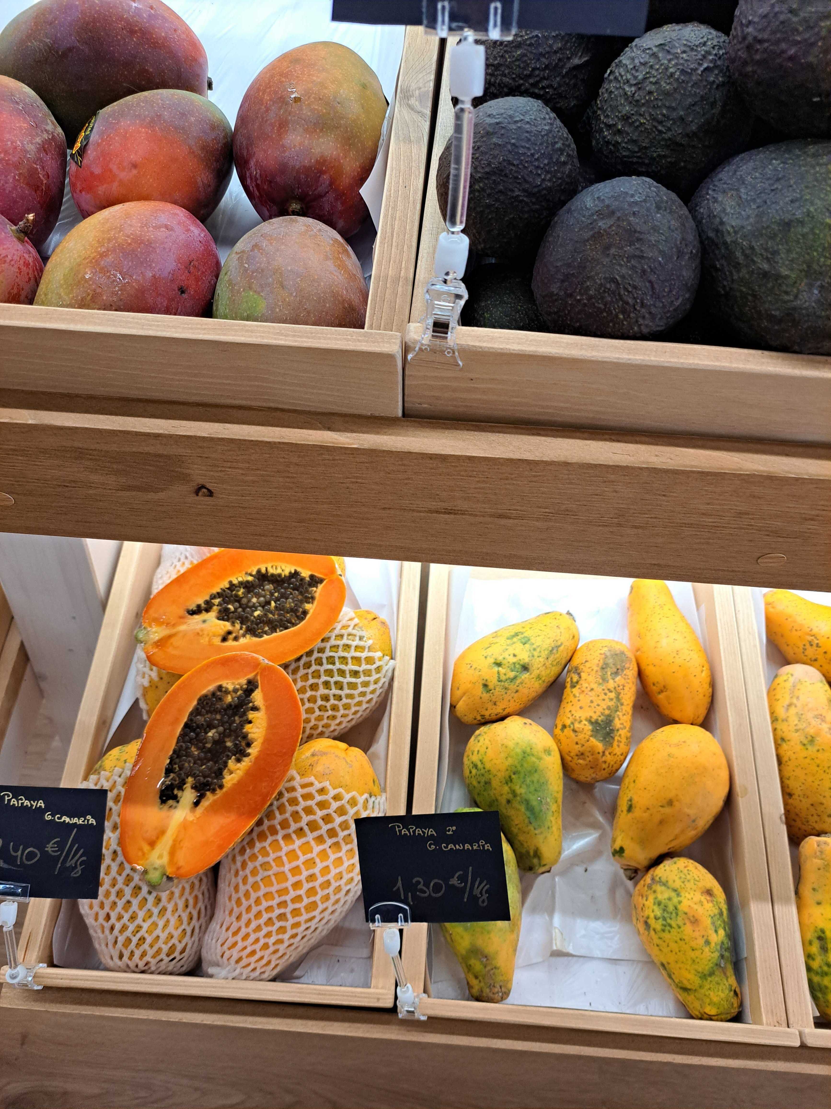 A Fresh Find on Calle Churruca: Frutería Las Medianias